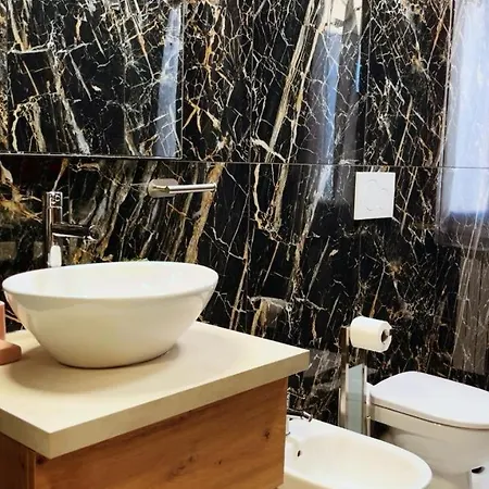 Private In Ve * Местре