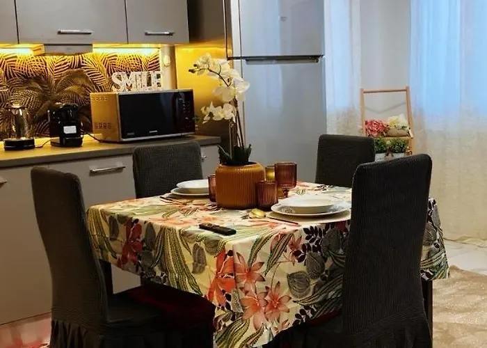 Private In Ve דירה *